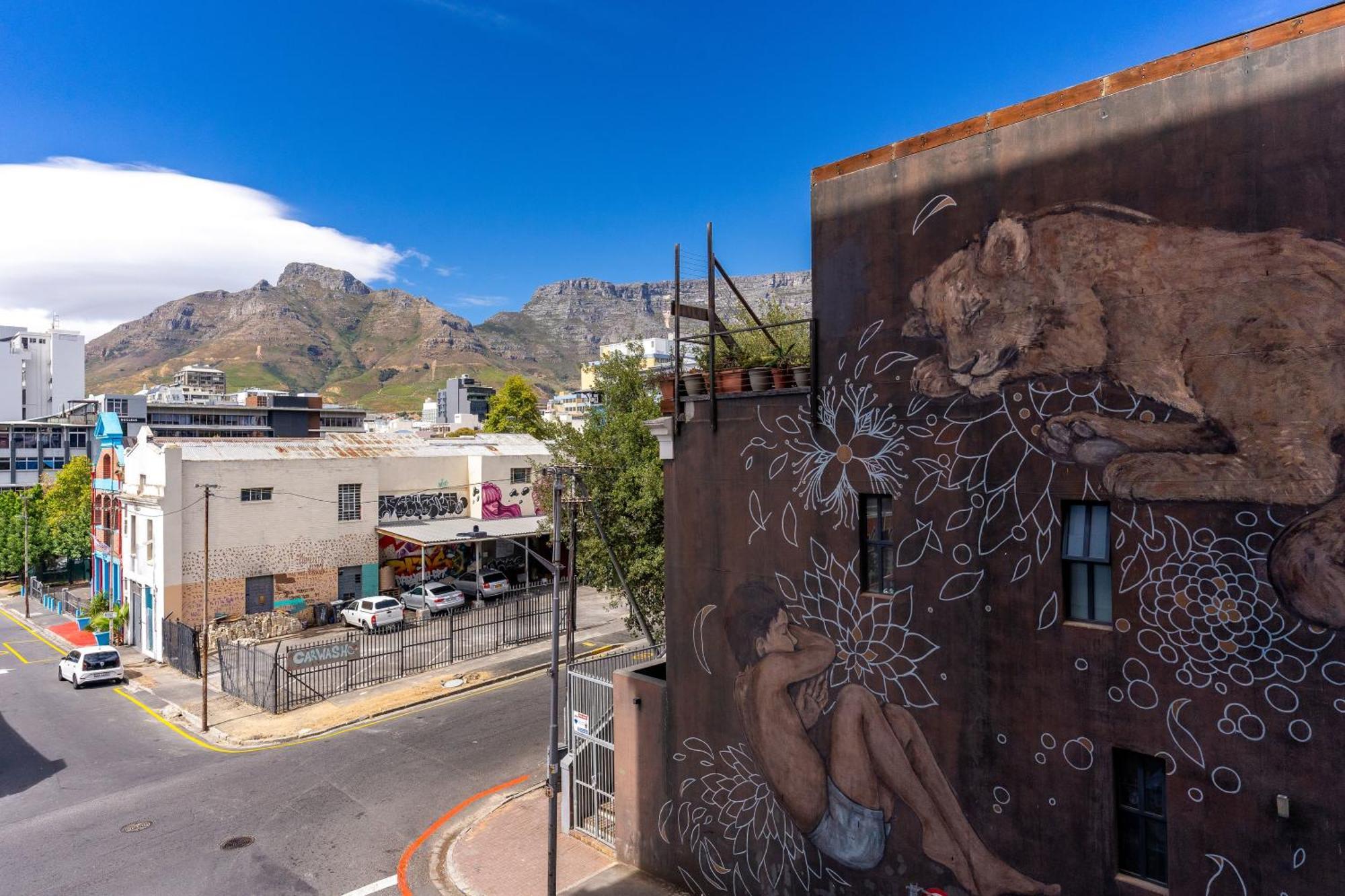 The Rose 204: Studio Apartment With Rooftop Pool Cape Town Exterior photo