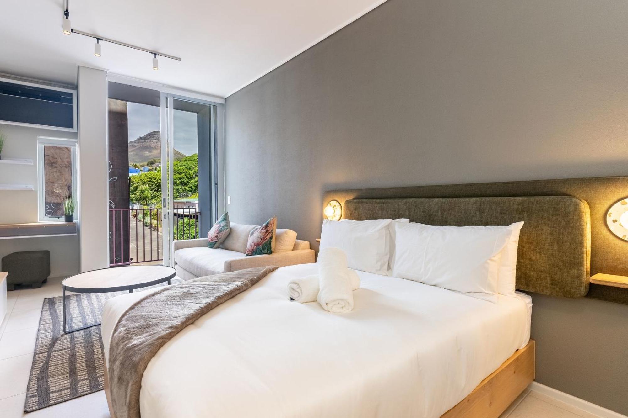 The Rose 204: Studio Apartment With Rooftop Pool Cape Town Exterior photo
