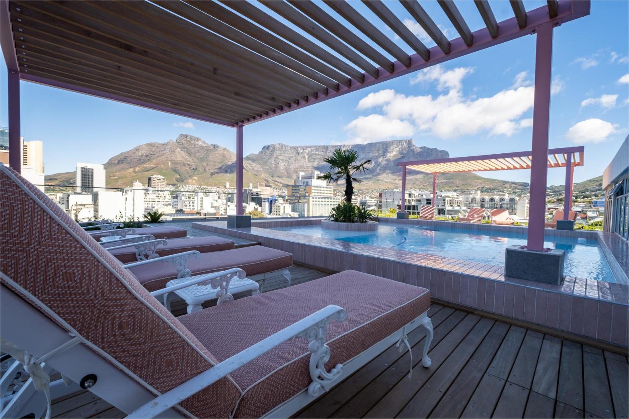 The Rose 204: Studio Apartment With Rooftop Pool Cape Town Exterior photo