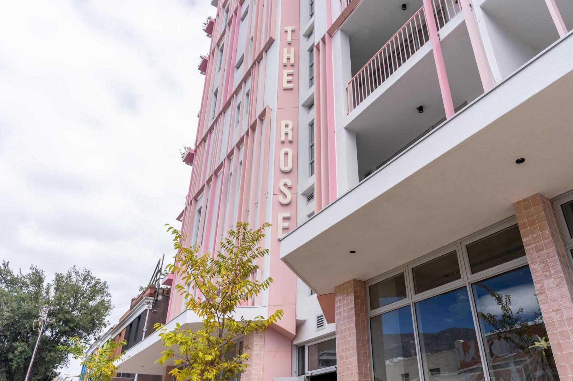 The Rose 204: Studio Apartment With Rooftop Pool Cape Town Exterior photo